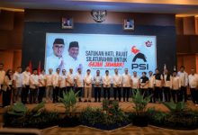 Gubernur Banten, Andra Soni menghadiri silaturahmi PSI di Kota Serang. Foto Biro Adpim Banten