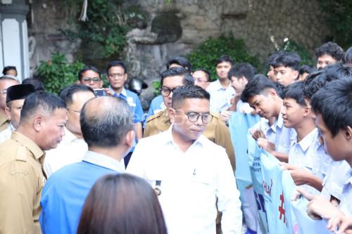 Gubernur Banten, Andra Soni di SMKN 4 Kota Tangerang. Foto Biro Adpim Banten