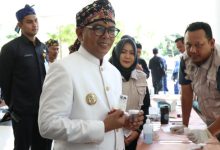 Gubernur Banten, Andra Soni tes urine narkotika. Foto: Biro Adpim Banten