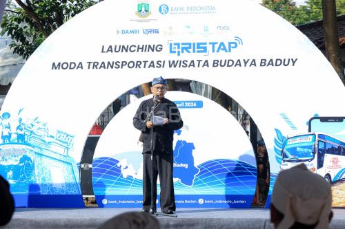 Gubenur Banten, Andra Soni meluncurkan progra naik Damri Rp1 ke kawasan Baduy. Foto Biro Adpim Banten