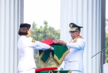 Gubernur Banten, Andra Soni memimpin upacara Peringatan HUT Kemerdekaan RI ke-81. Foto Biro Adpim Banten
