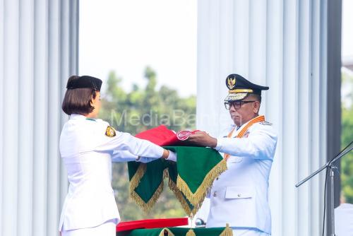Gubernur Banten, Andra Soni memimpin upacara Peringatan HUT Kemerdekaan RI ke-81. Foto Biro Adpim Banten