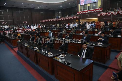 Pelantikan anggota DPRD Kota Serang. Foto: Antara