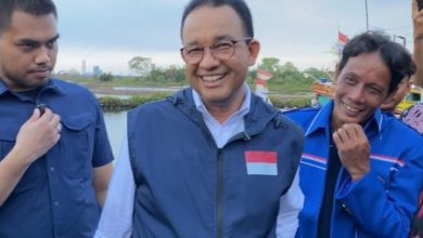 Anies Baswedan, Capres No Urut 1 saat berkunjung ke Kronjo, Kabupaten Tangerang. Foto: Iqbal Kurnia