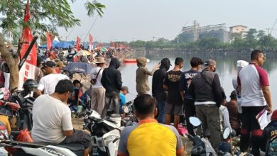 Sebagian peserta lomba mancing mania menginap di lokasi lomba. Foto Yono