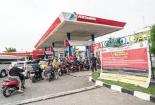 Antrean kendaraan di SPBU di Medan. Foto: Pertamina Patra Niaga