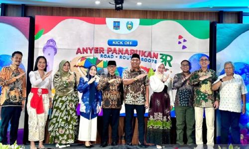 Peluncuran Program Anyer-Panarukan. Foto Antara