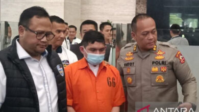 Penahanan AP Hasasudin, Peneliti BRIN oleh Bareskrim Polri. Foto: LKBN Antara