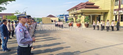 Apel Siaga di Polres Serang jelang pelantikan Presiden RI. Foto: Yono