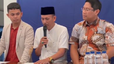 Arsin bin Arsip, Kades Kohod. Foto: Antara