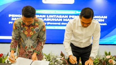 PT ASDP dan Pemprov Aceh teken MoU. Foto Daeng Yusvin