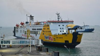 kapal fery di Pelabuhan Penyebeerangan Merak. Foto Antara