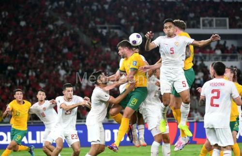 Pertandingan Tim Garuda Indonesia lawan Australia berakhir 0 - 0 di penyisihan Piala Dunia. Foto: Antara