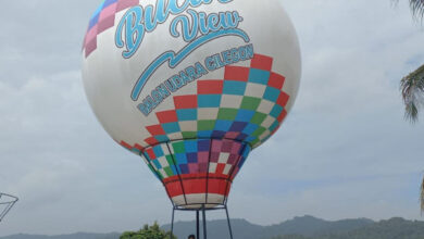 Balon udara merupakan ikon utama Bucin View. Foto: Erling Cristin