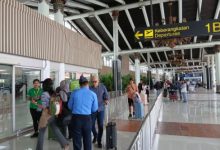 Suasana Bandara Soetta saat penumpang chek in. Foto: Antara