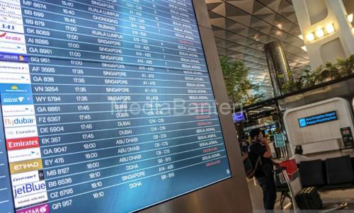 Penundaan sejumlah penerbangan di Bandara Soetta paska serangan AS - Israel ke Iran. Foto Antara
