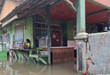 banjir yang merendam Kampung Kroya, Kelurahan Kesunyatan, Kecamatan Kasemen, Kota Serang. Foto Antara