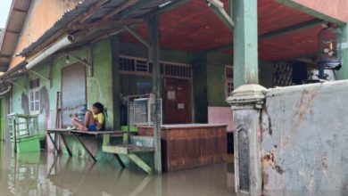 banjir yang merendam Kampung Kroya, Kelurahan Kesunyatan, Kecamatan Kasemen, Kota Serang. Foto Antara