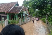 Becana alam di Lebak berupa banjir. Foto: Antara