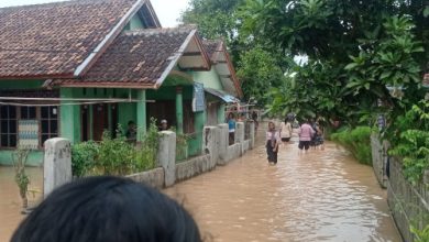 Becana alam di Lebak berupa banjir. Foto: Antara