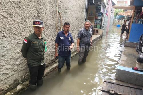 Banjir rob di Kampung Dadap, Kabupaten Tangerang. Foto: Antara