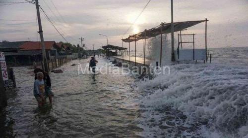 ilustrasi banjir rob. foto: Istimewa