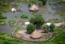 Pemandangan banjir desa-desa di Sudan Selatan. Foto: Florence Miettaux - MSF