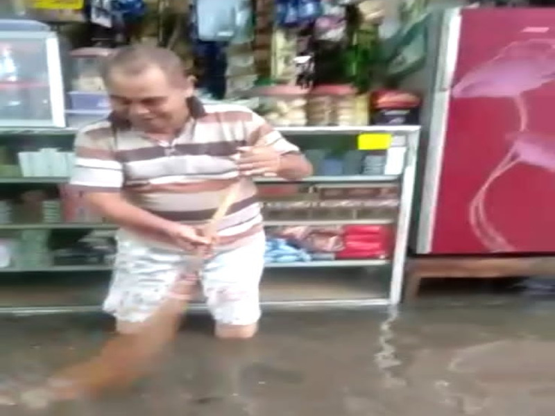 banjir tamansari