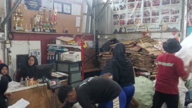 Bank Sampah Gantari di Paninggilan Utara, Ciledug, Kota Tangerang. Foto Antara
