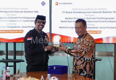 Bank Banten dan PHRI Banten Mou Pelayanan Jasa Perbankan. Foto: Humas Bank Banten