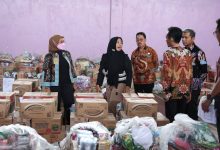 Bantuan UEP dari Pemprov Banten disalurkan di Kab Tangerang. Foto: Biro Adpim Banten
