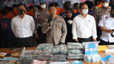 Konferensi Polda Banten soal kasus narkoba. Foto: Aden Hasanudin