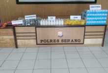 Barang bukti yang disita dari jariangan pil koplo oleh Polres Serang. Foto: LKBN Antara