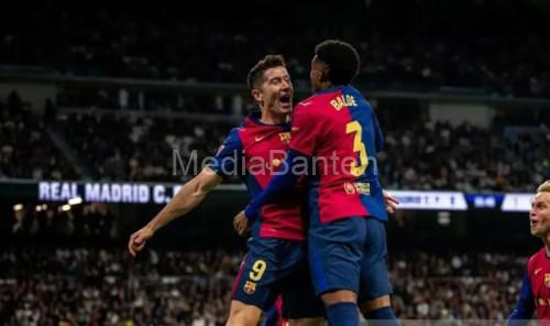 Barcelona menghajar Real Madrid 4 - 0 di laga el clasico pertama. Foto: Antara