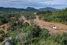 Banjir bandang dan longsor. Foto Antara