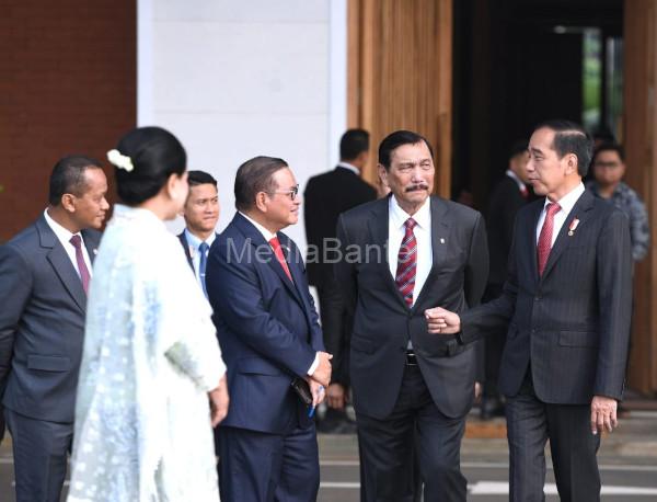 Presiden Ri, Joko Widido bertolak ke RRT. Foto: BPMI SatPres RI