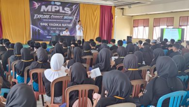 BNNK Lampung Selatan gencar sosialisasi anti narkotika saat MPLS di sekolah dan pesantren. Foto Daeng Yusvin