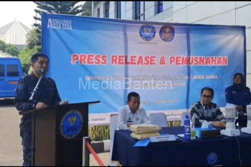 Konferensi BNNP Banten soal pengiriman narkotika dari Medan. Foto: Antara