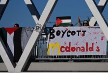 Aksi boikot mengakibatkan anjloknya omzet global McDonalds. Foto: BBC Indonesia