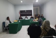 Salah satu sidang sengketa konsumen di BPSK Provinsi Banten. Foto: Budi Wahyu Iskandar