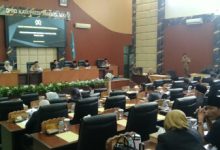 Rapat Paripurna penyapaian nota RAPBD Pandeglang tahun 2027. Foto Nana Amdan