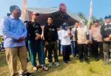 Bupati Pandeglang, Raden Dewi Setiani membuka acar Tasyakuran Laut dan Ruwatan Carita. Foto Istiemewa
