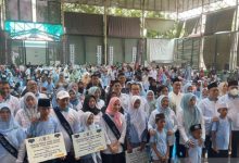 Bupati Serang, Ratu Rachmatu Zakiyah dalam peringatan Hari Anak Internasional. Foto: Antara