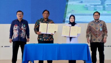 Bupati Serang, Ratu Rachmatuzakiyah dan BBPVP MoU soal pelatihan dan penempatan kerja. Foto: Arief Sholeh