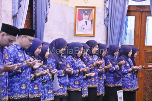 ASN PPPK, CPNS dan PNS yang dilantik Bupati Serang, Ratu Rachmatuzakiyah. Foto: Arif Sholeh
