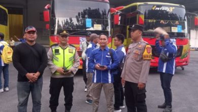 Keberangakatan para buruh di Banten ke Jakarta untuk memeperingati Hari Buruh. Foto Antara