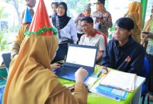 Salah satu pelayanan cek kesehatan gratis di Kota Tangerang. Foto: Istimewa