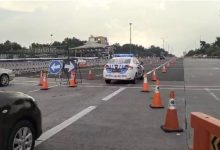 Contraflow dua jalur di Tol Japek. foto: Antara