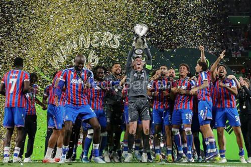Crystal Palace kalahkan Rayo Vallecano dan meraih juara LIga Conference 2025 - 2026. Foto Antara