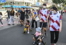 Anak-anak yang rentan terdampak abu vulkanik. Foto Antara